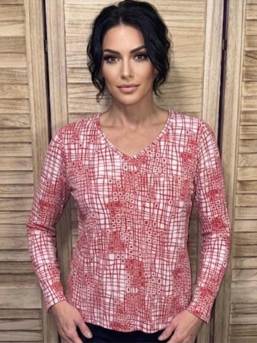 Liz Claiborne Long Sleeve V Neck Shirt Size M